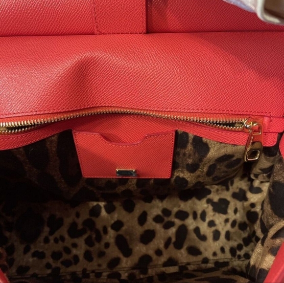 Dolce and Gabbana medium Sicily - Picture 8 of 9